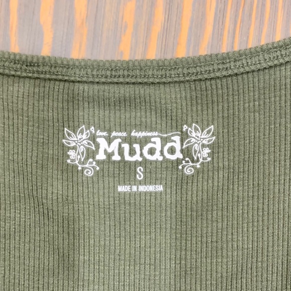 *NEW* Square High Neck Cropped Tank Top Size Small - Picture 2 of 4